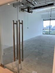 Woodlands Avenue 5 (D25), Office #568698231